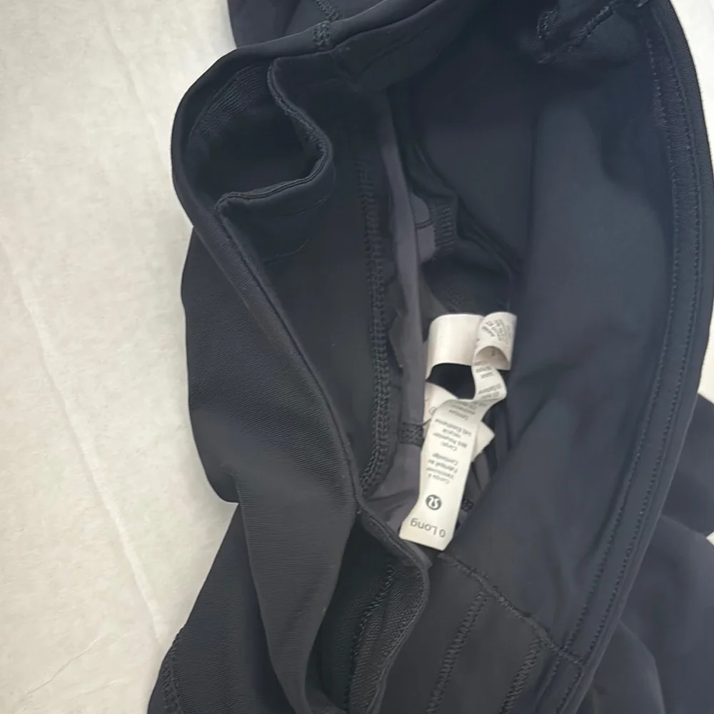 lululemon athletica Black Camo Athletic Shorts - Picture 5 of 10